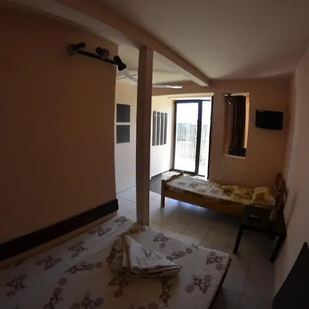 Casa Opera Costinesti